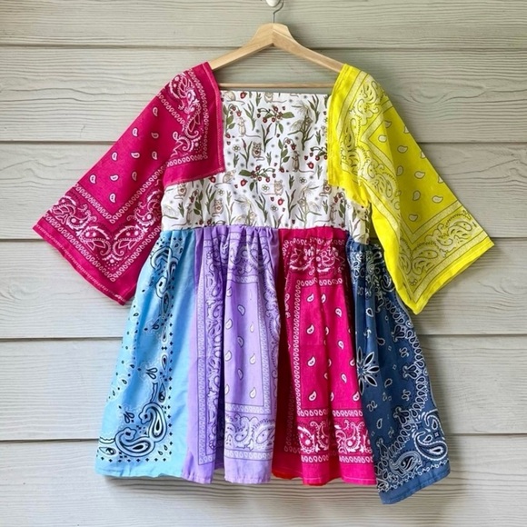 Handmade Mouse&Strawberry Rainbow Bandana Dress SKU 08072 - Picture 3 of 9